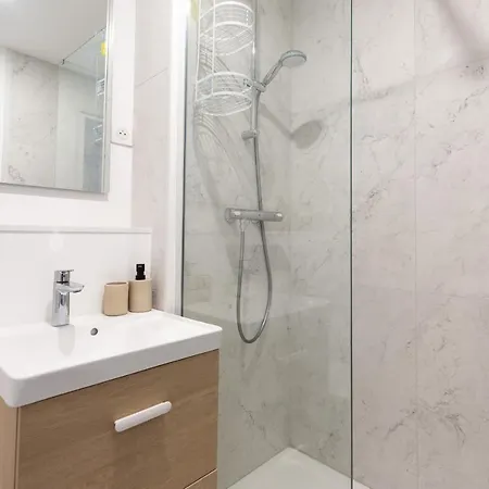 Mla Homes - Cocoon Foller * Nancy